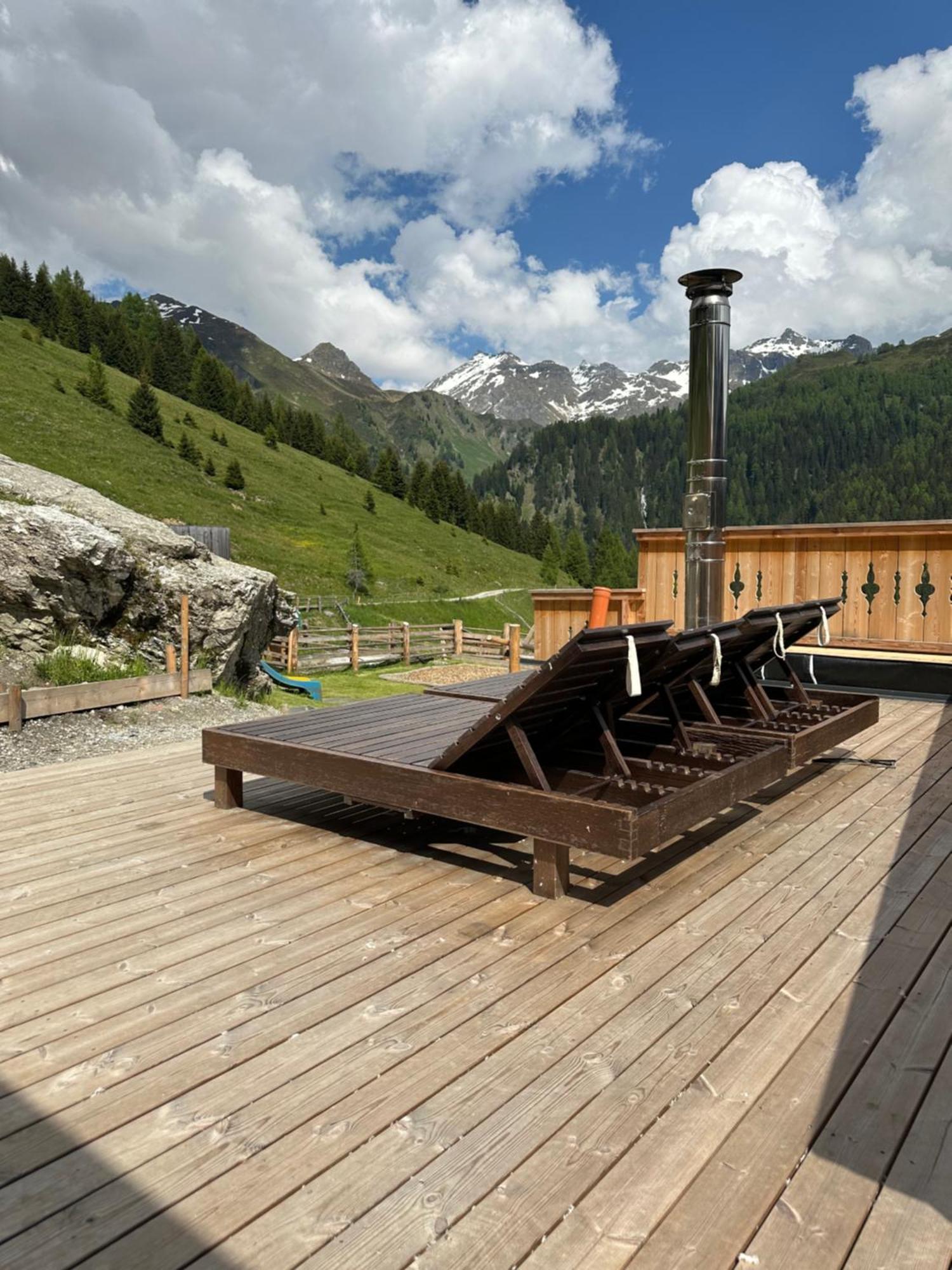 Hotel Peer Alm Navis Exterior foto